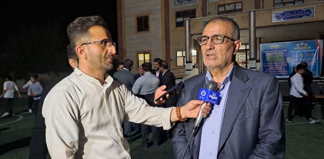 کلنگ‌زنی ۳۸ مگاوات نیروگاه خورشیدی در کهگیلویه و بویراحمد به دست مسلم مختاری خبرنگار صدا و سیمای بهمئی