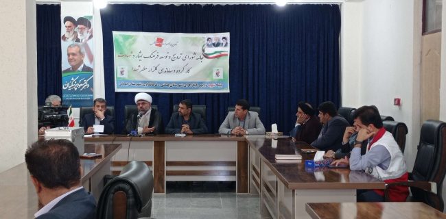 تأکید مسئولان بر نهادینه‌سازی فرهنگ ایثار و شهادت در جامعه و نسل جوان