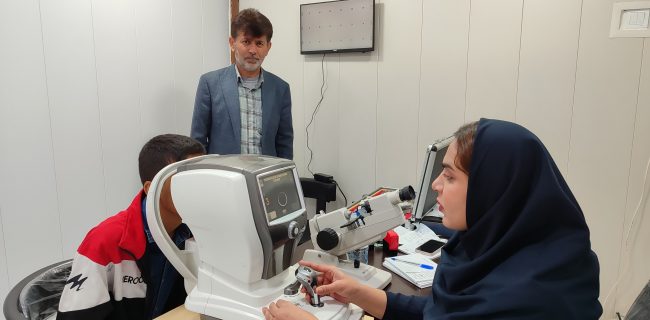 ویزیت رایگان چشم و تجویز عینک برای اقشار آسیب‌پذیر بهمئی