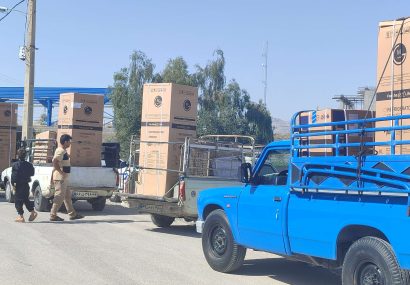 ۹ عروس بهمئی صاحب جهیزیه شدند