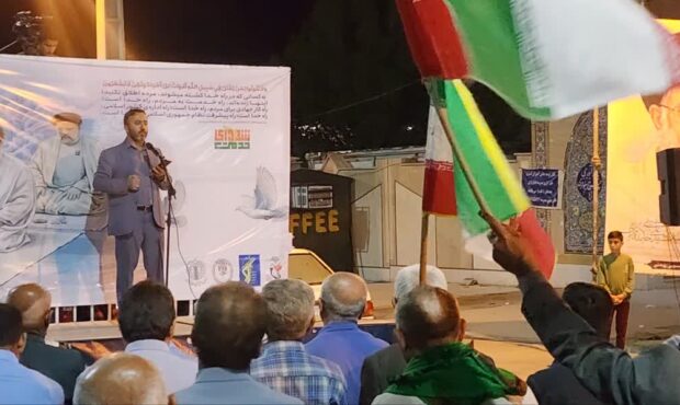 جوانان، وارثان انقلاب در بیانیه گام دوم