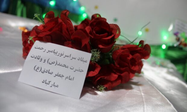 برگزاری جشن میلاد پیامبر اکرم (ص) و امام جعفر صادق (ع) در لیکک
