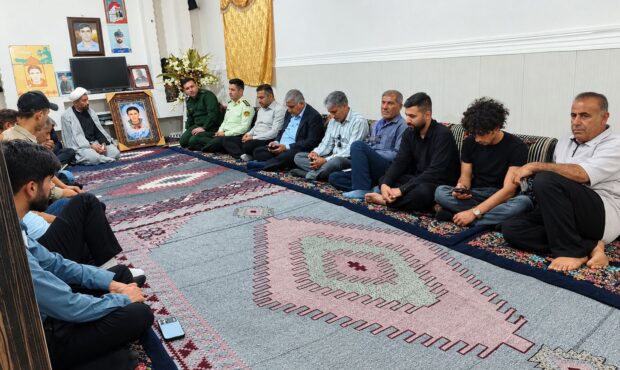 یادواره خانگی شهیدان خلیل‌پور و زارعی برگزار شد