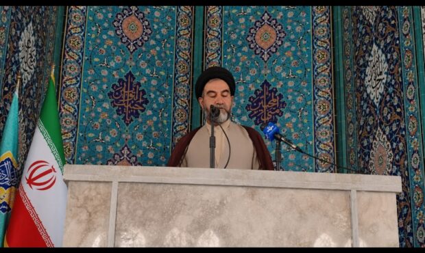 تأکید بر تداوم حضور خیابانی در نماز جمعه لیکک